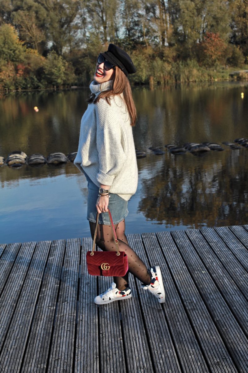 misssuzieloves-outfit-fashionblogger-jeansrock-herbst-kombinieren-elbsegler-adidas-strickpullover