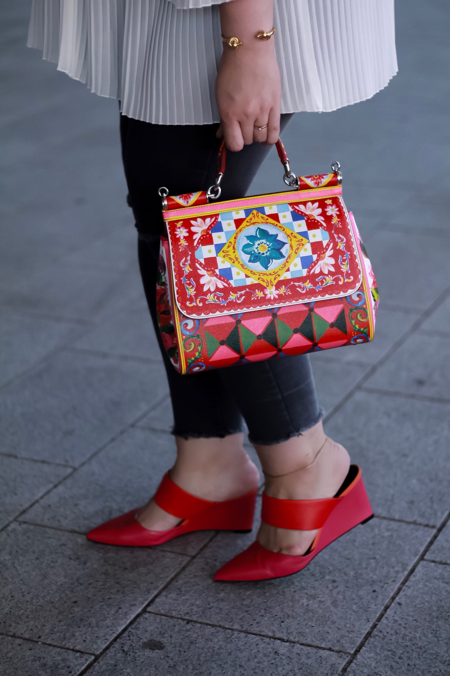 Dolce-Gabbana-Sicily-Mambo-Bag-Carretto-Print-Miss-Suzie-Loves-Susanne-Heidebach