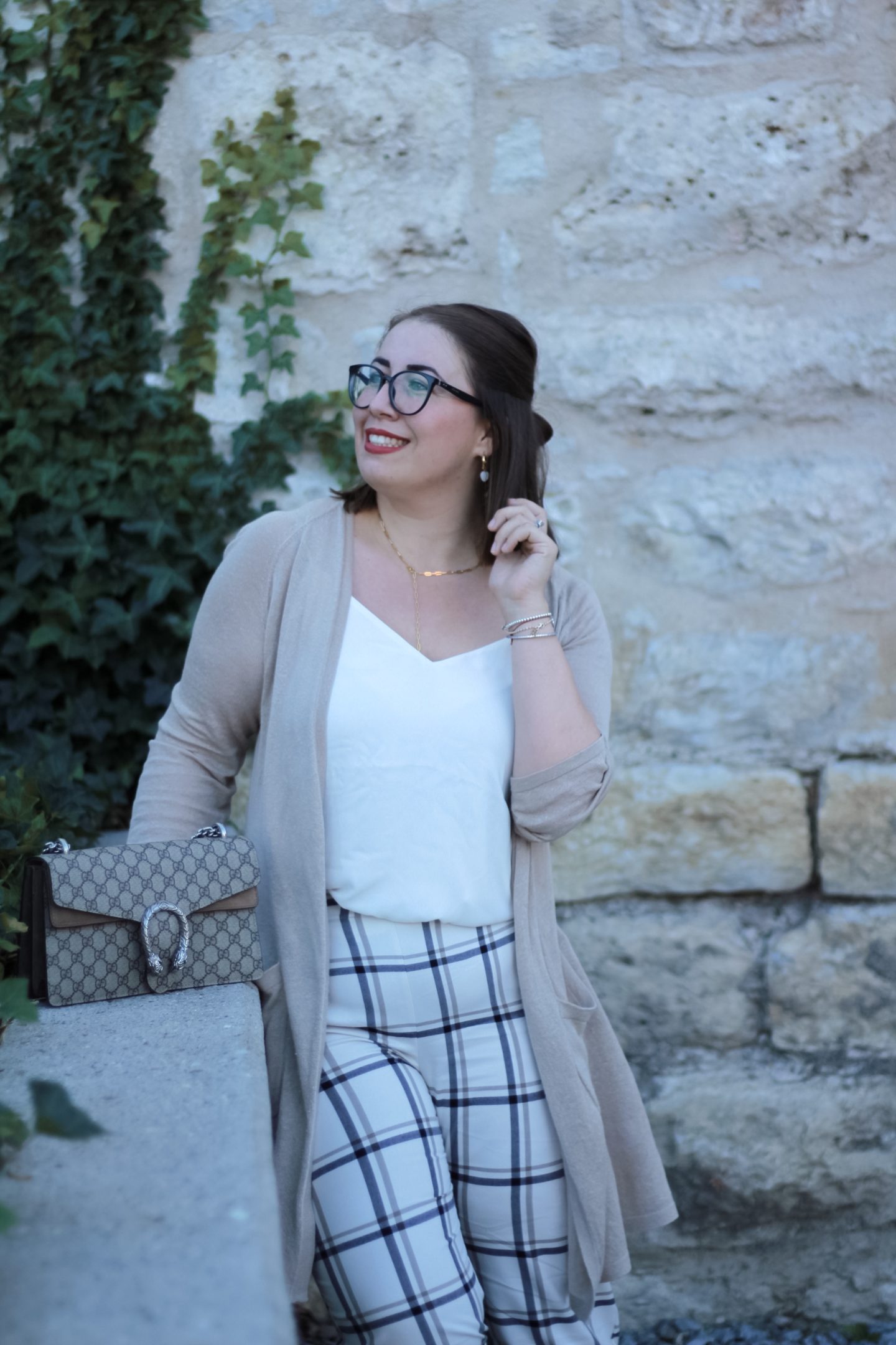 Fensterkaro-Karo-Muster-Herbst-Outfit-Creme-Beige-Miss-Suzie-Loves-Susanne-Heidebach